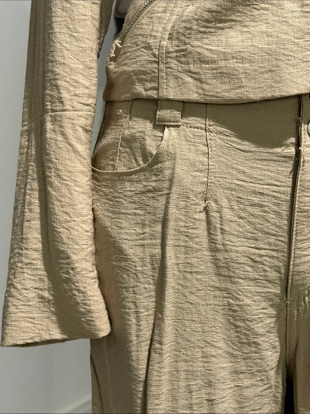 DKNY Cream Textured Wide-Leg Pants with Matching Moto Jacket - Picture 10 of 11